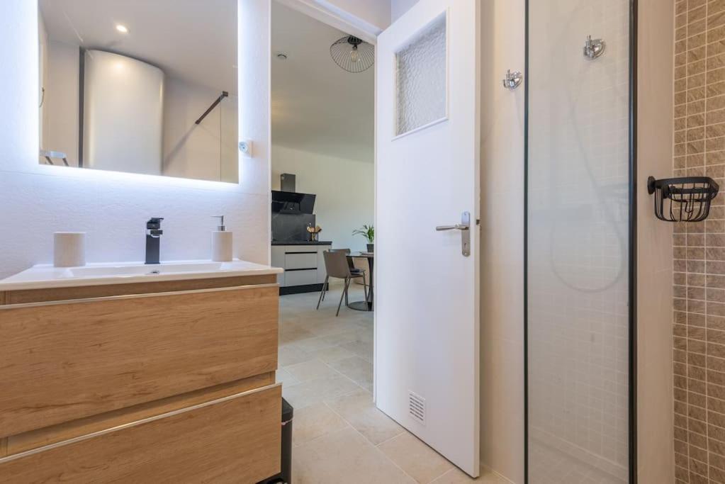 2P Neuf Au Coeur De St Jean Cap Ferrat Apartment แซงต์-ฌอง-กัป-เฟราต์ ภายนอก รูปภาพ